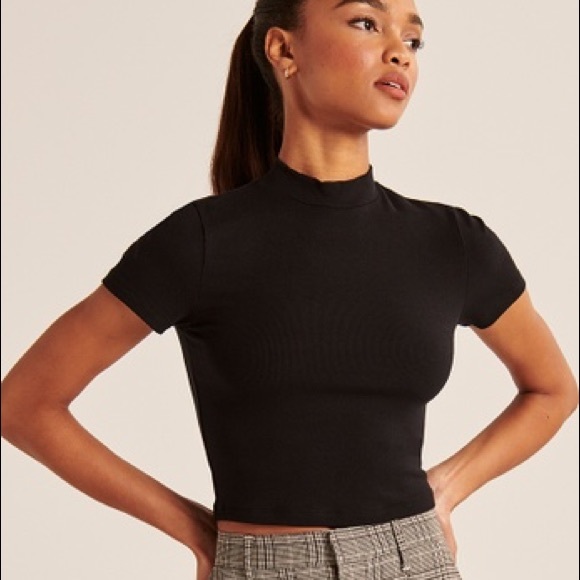 Abercrombie & Fitch Tops - Turtleneck Crop